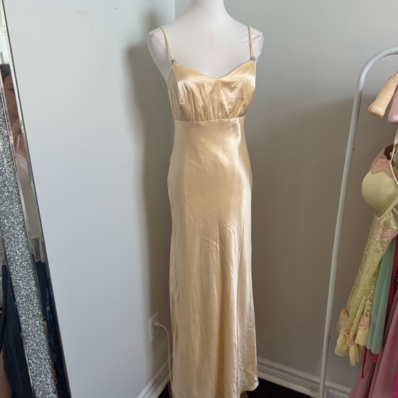 ✨ Vintage Gold Satin Slip Dress — Minimal Chic Old Money Elegance L - Picture 5 of 10